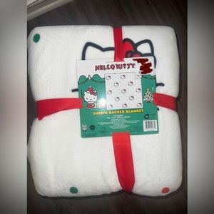 Hello Kitty Christmas Blanket 🎄